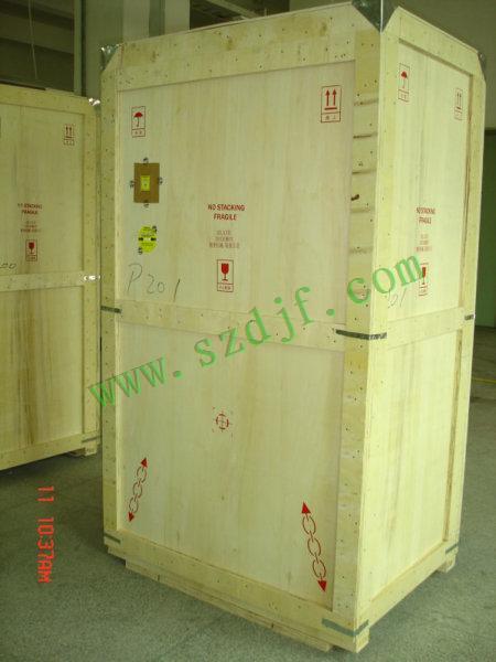 �z�ϰ�С��ľ��